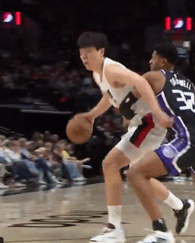 yang传球.gif