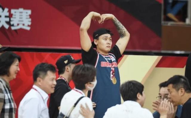 1657726101421032236.jpg zhoarui.jpg