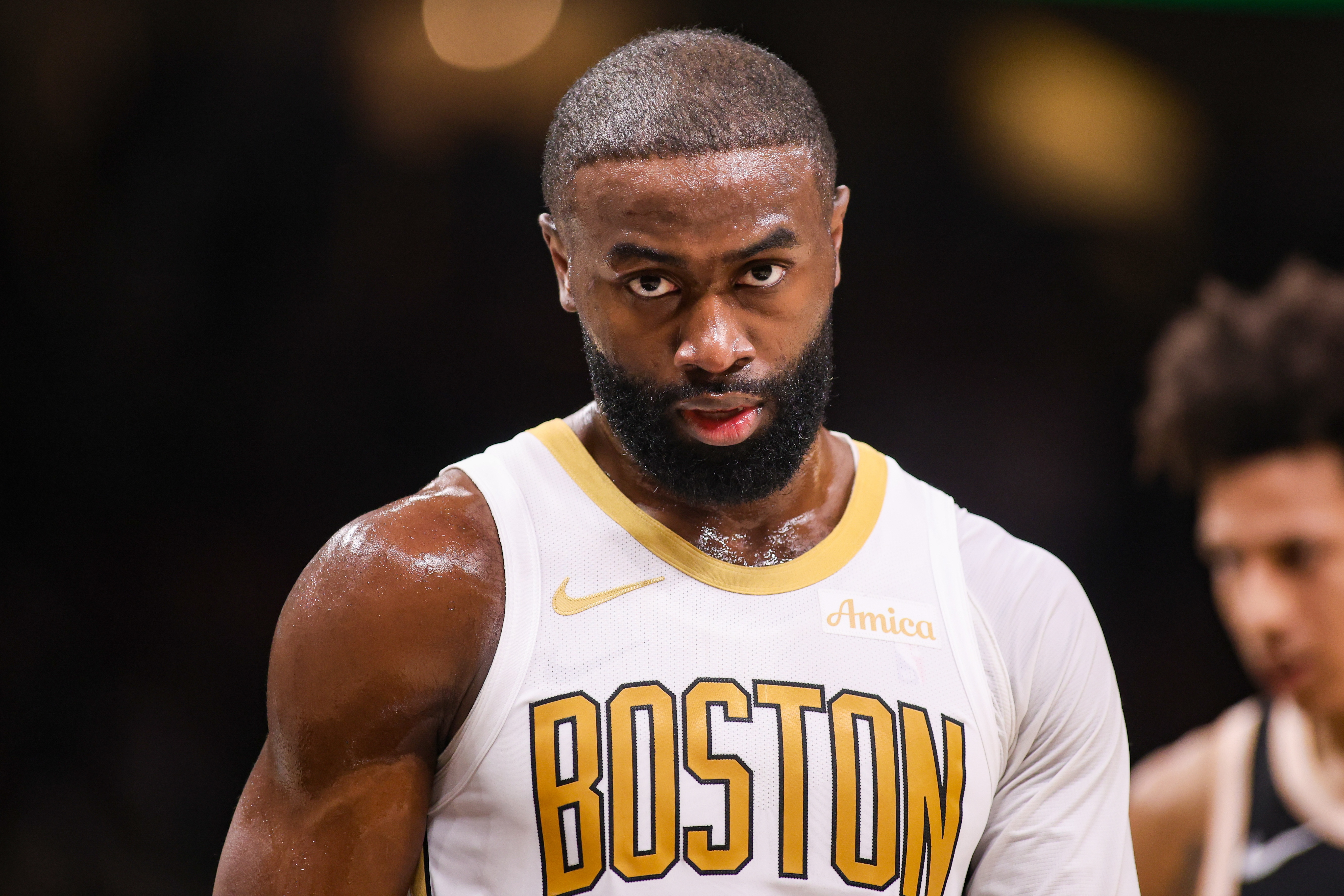 KAIYUN-杰伦·布朗:会和教练组进行沟通 力争明天的背靠背也能出战