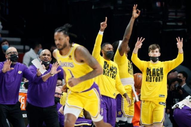 开云体育官网-没解决问题但也没制造新问题,湖人管理层原地踏步