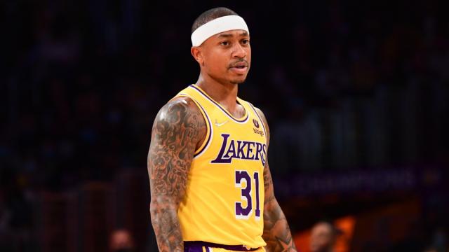 1640596450083070448.png isaiah-thomas-2.png
